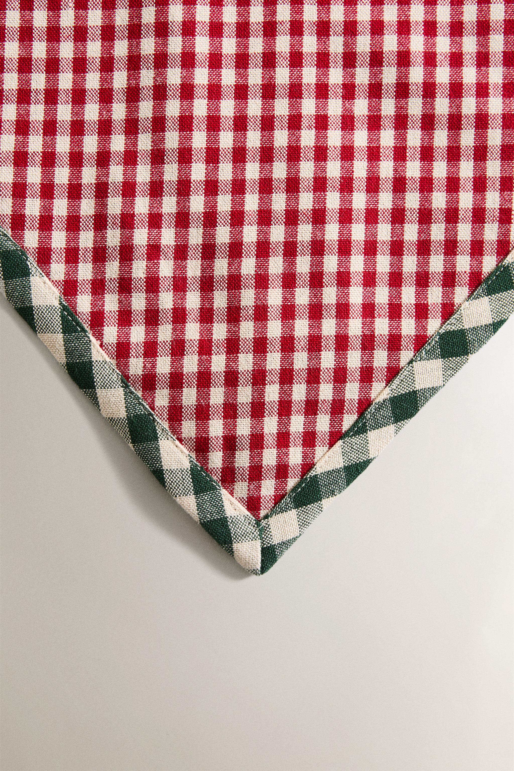 CHRISTMAS HEART PLACEMAT